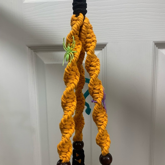 Halloween Candy Holder New - Picture 5 of 5